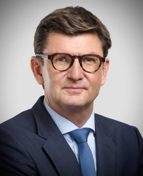 Yves-Marie DERRIEN Directeur du Développement Commercial, de l'Organisation et des Méthodes