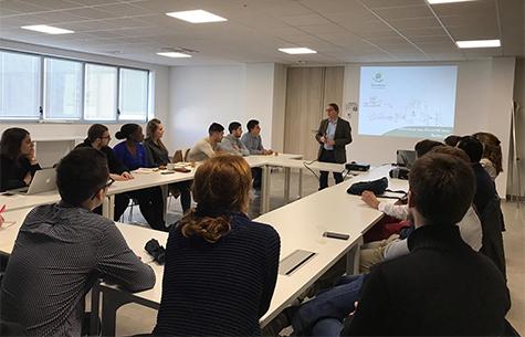 visite étudiants sur le site de TerreAzur Pays de Loire